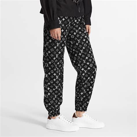 louis vuitton monogram jogger fake